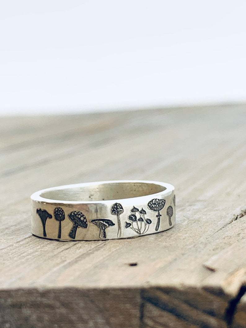 Herkkä käsityö Sormus