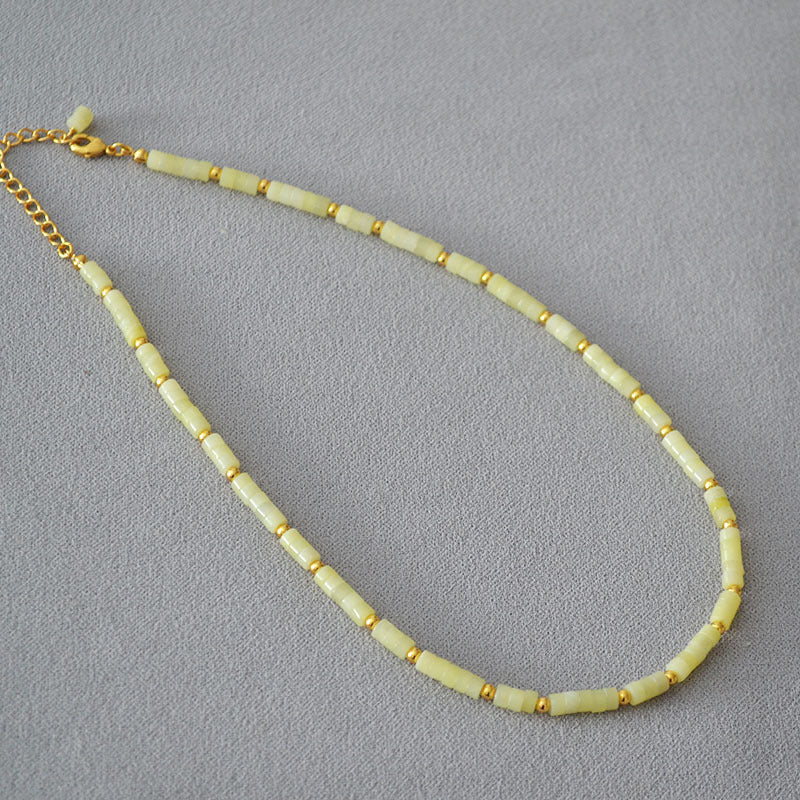 Käsintehty vintage Kaulakoru