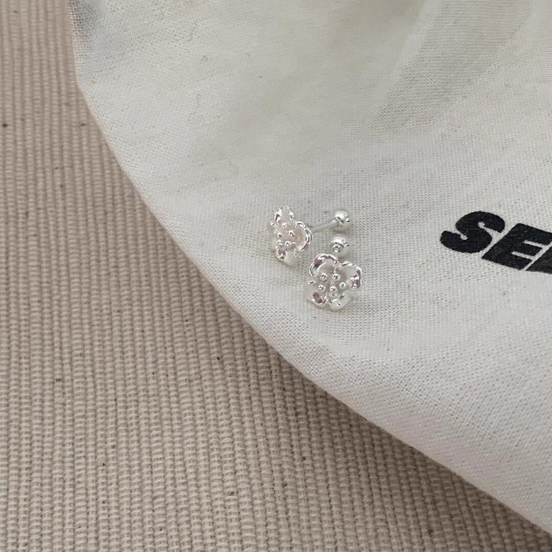 Klassinen Korvarengas ajattomalla viehätyksellä