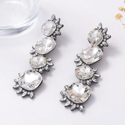 Hurmaava Koru jokaiseen tilaisuuteen