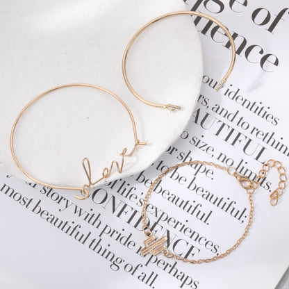 Hurmaava Kulta Rannekoru jokaiseen tilaisuuteen