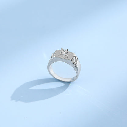 Klassinen Sormus ajattomalla viehätyksellä