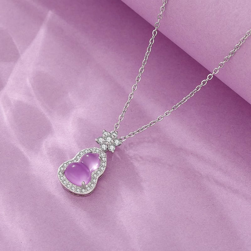 Upea Kaulakoru päivittäiseen käyttöön