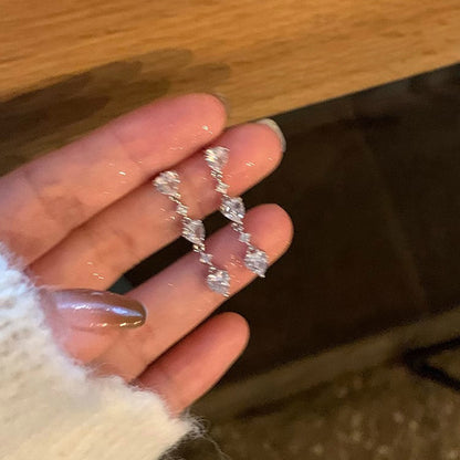 Romanttinen Korvarengas erityisiin hetkiin