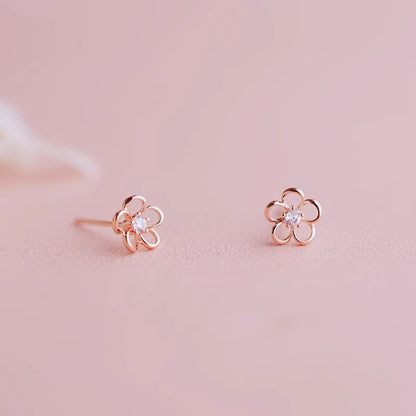 Elegantti Korvarengas jokaiseen tilaisuuteen