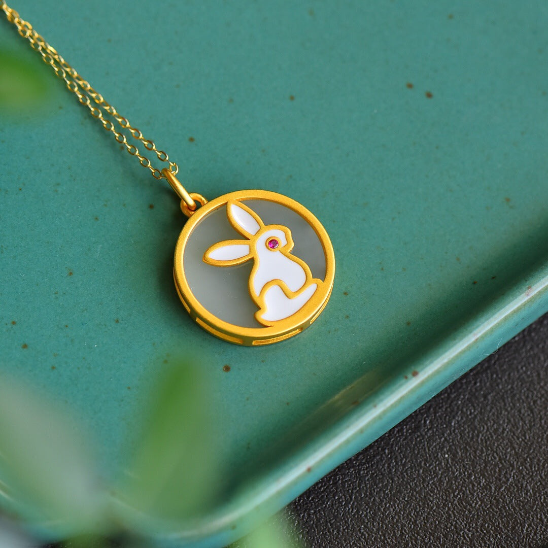 Kaunis Hopea Kaulakoru ainutlaatuisella tyylillä