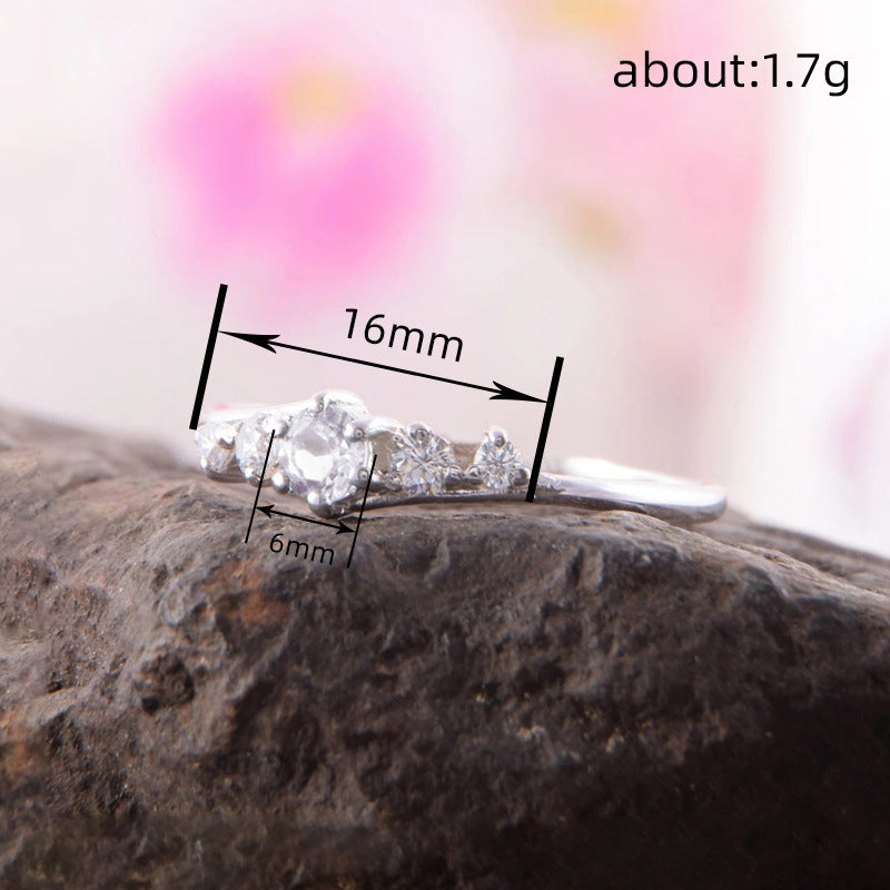 Elegantti Sormus jokaiseen tilaisuuteen