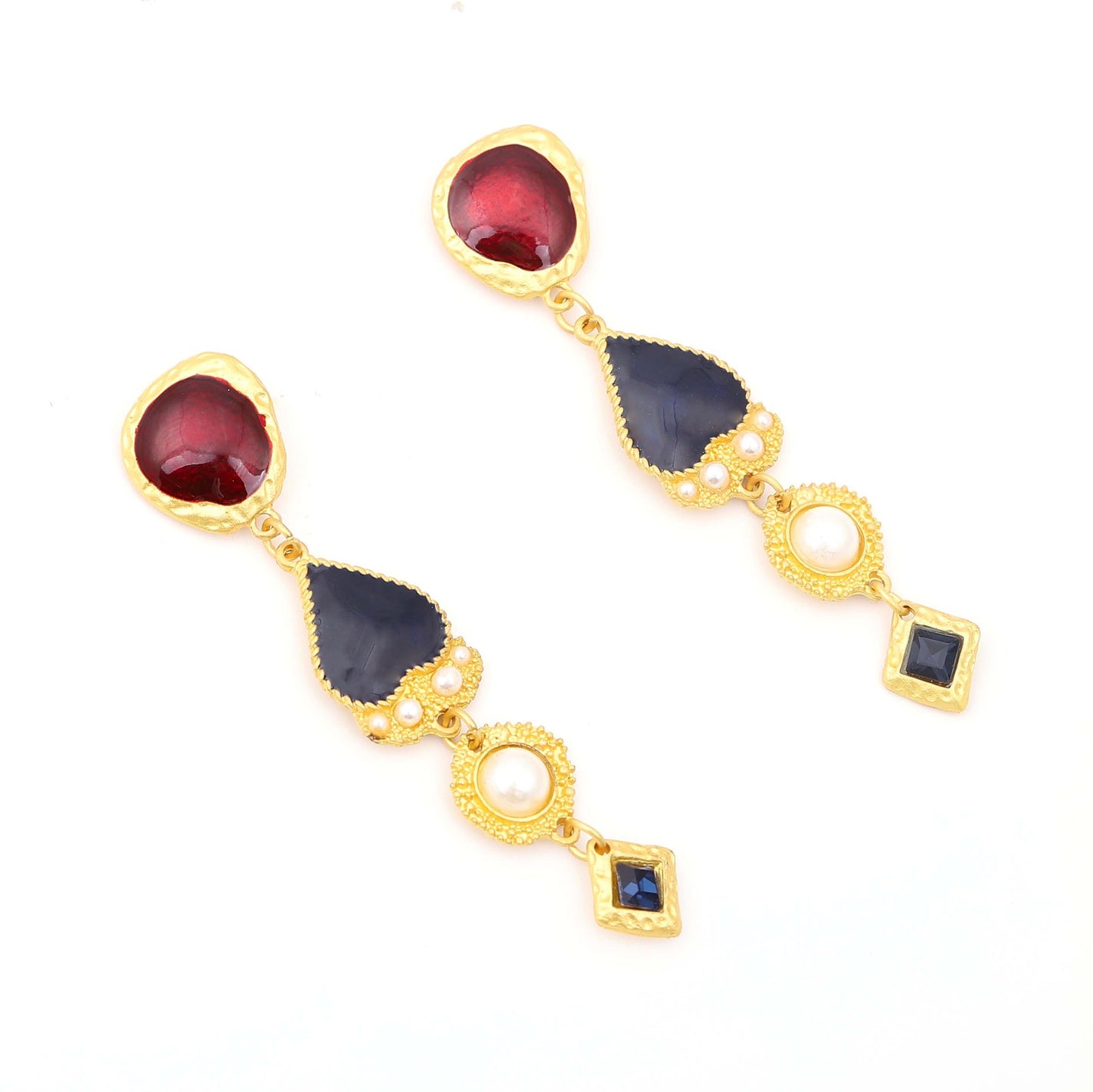 Hurmaava Korvarengas jokaiseen tilaisuuteen