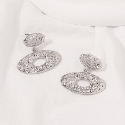 Hurmaava Korvarengas jokaiseen tilaisuuteen