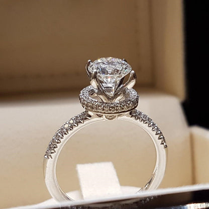 Elegantti Sormus jokaiseen tilaisuuteen