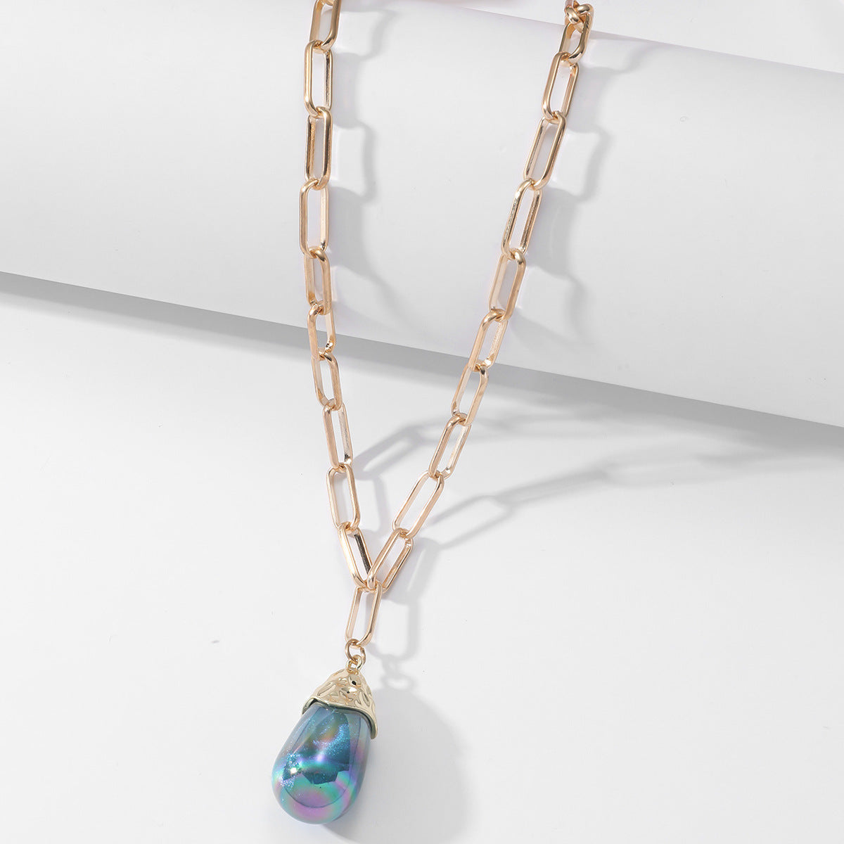 Käsintehty vintage Kaulakoru