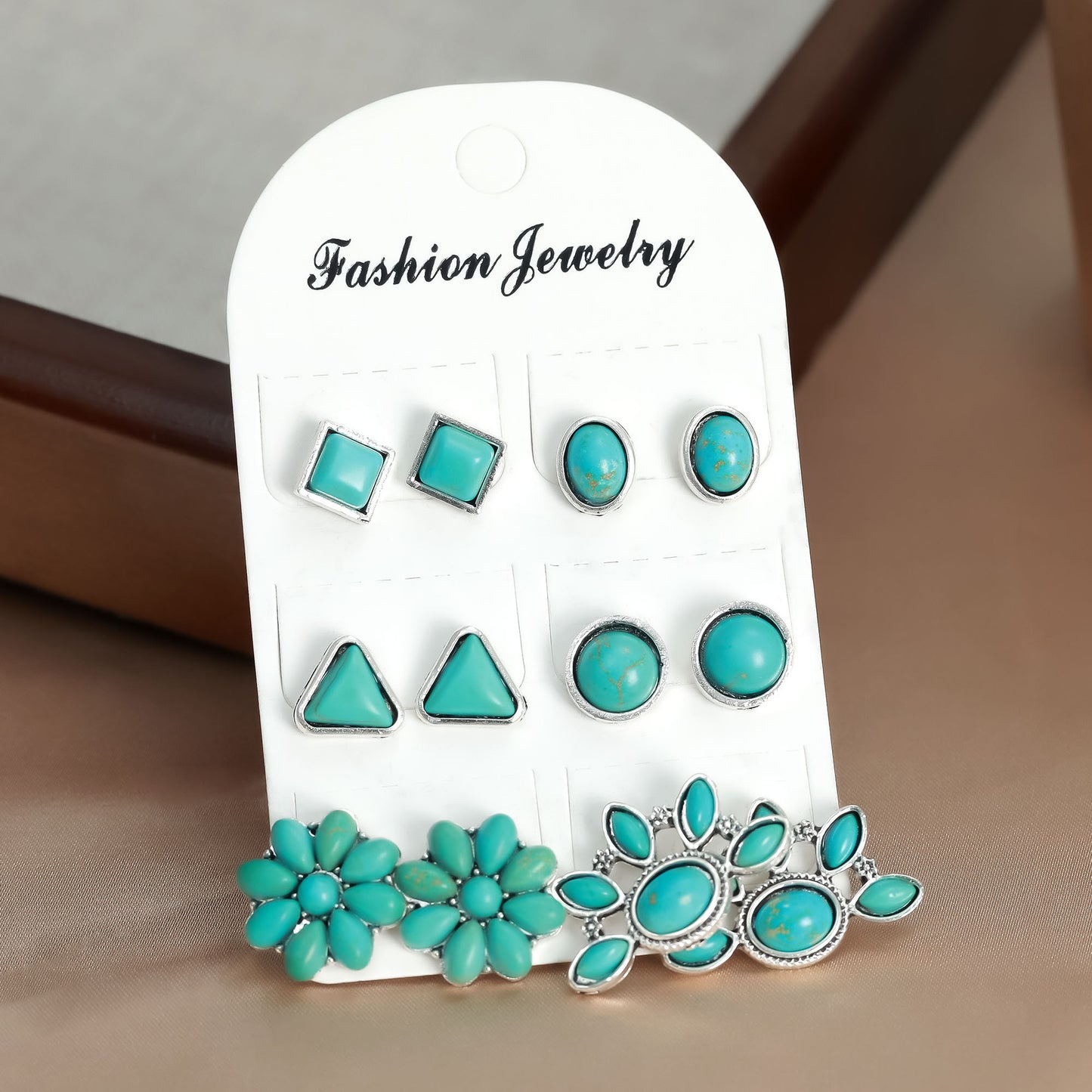 Käsintehty vintage Koru