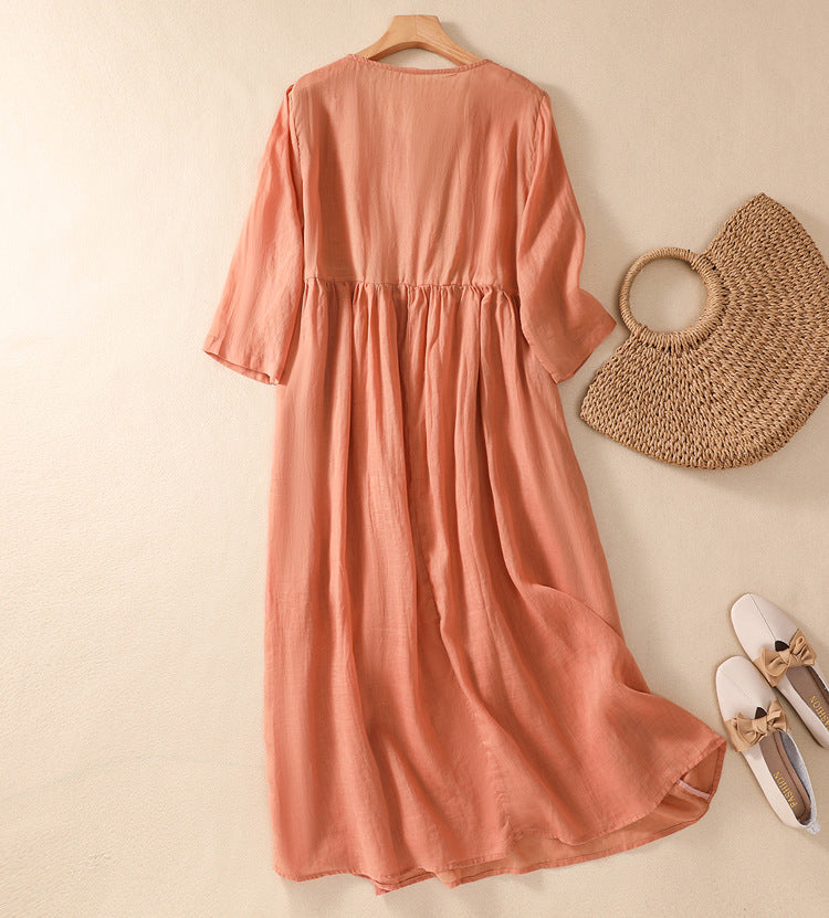 Beautifully Crafted Dress in a Classic Style