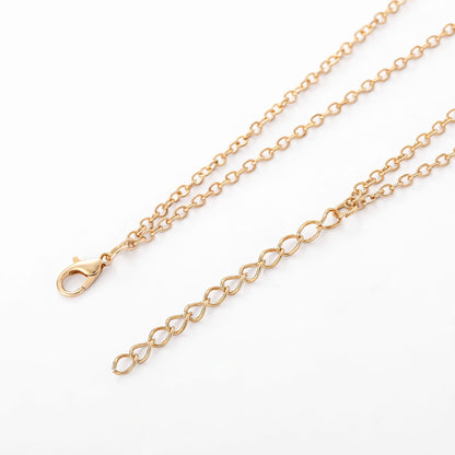 Klassinen Kulta Kaulakoru ajattomalla viehätyksellä