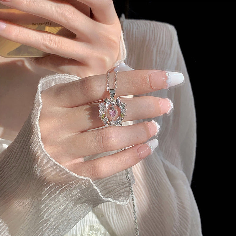 Romanttinen Kaulakoru erityisiin hetkiin