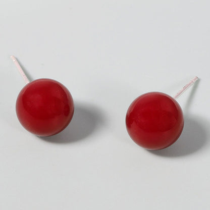 Hurmaava Helmi Korvarengas jokaiseen tilaisuuteen