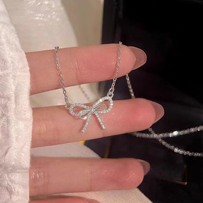 Käsintehty vintage Kaulakoru