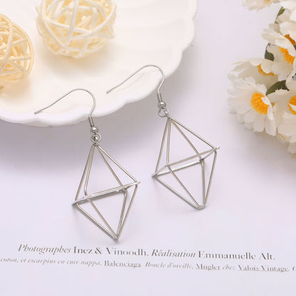 Käsintehty vintage Korvarengas