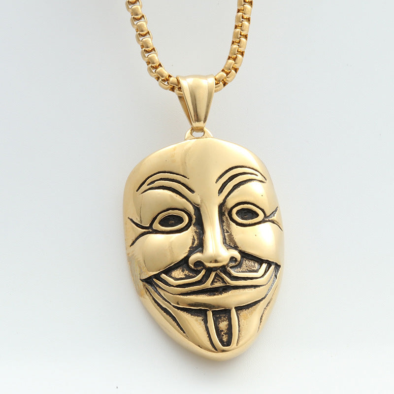 Klassinen Riipus ajattomalla viehätyksellä