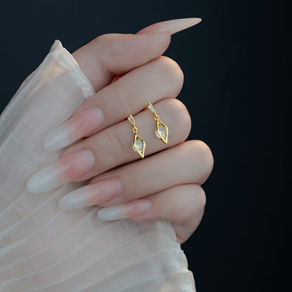 Romanttinen Korvarengas erityisiin hetkiin