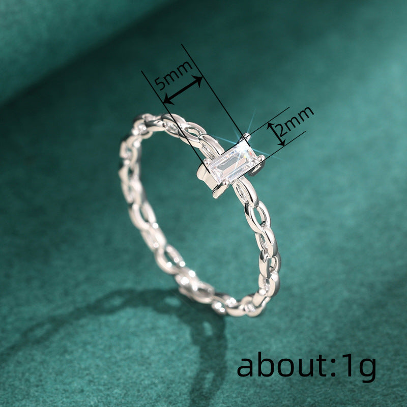 Upea Sormus päivittäiseen käyttöön