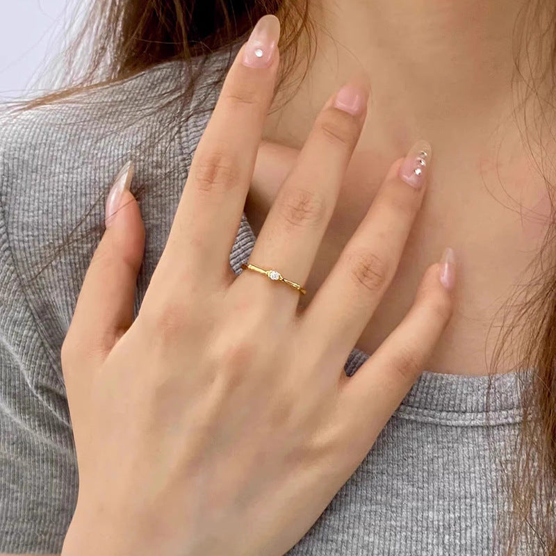 Klassinen Kulta Sormus ajattomalla viehätyksellä