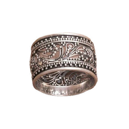 Romanttinen Sormus erityisiin hetkiin