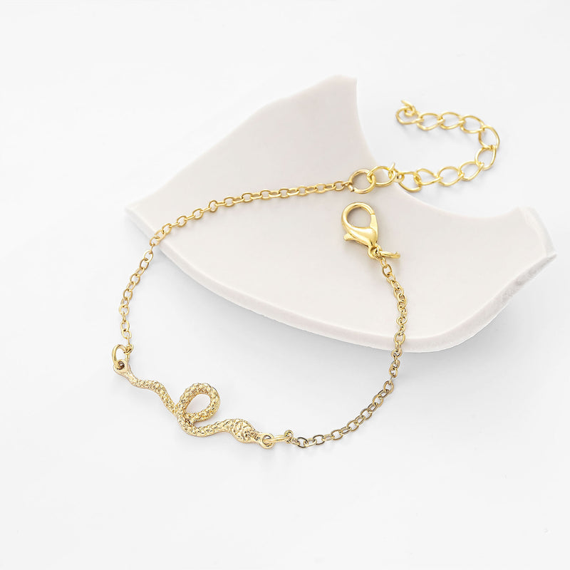 Hurmaava Korusetti jokaiseen tilaisuuteen