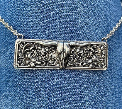 Kaunis Koru ainutlaatuisella tyylillä