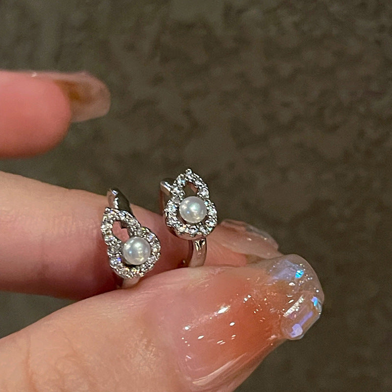 Elegantti Koru jokaiseen tilaisuuteen