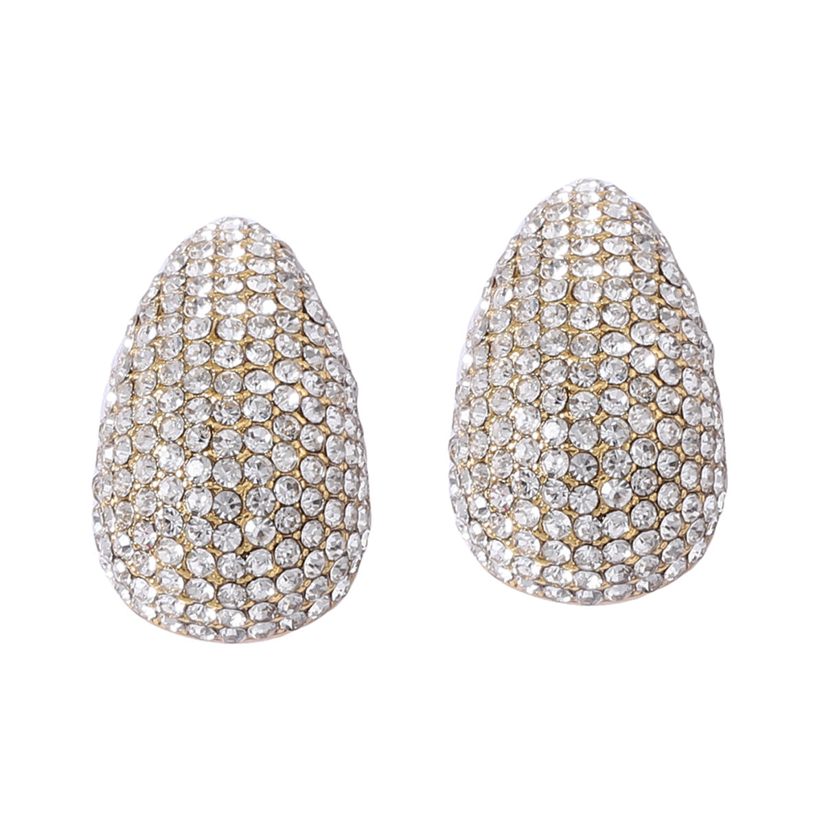 Kaunis Korvarengas ainutlaatuisella tyylillä