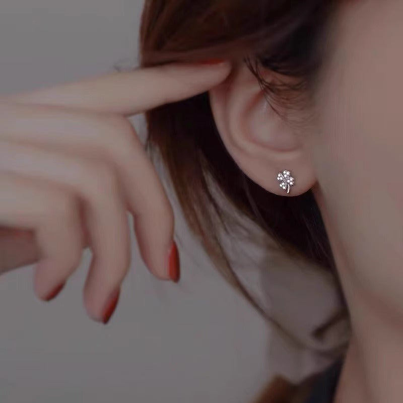 Elegantti Korvarengas jokaiseen tilaisuuteen