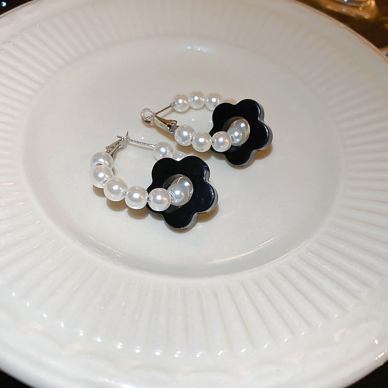 Herkkä käsityö Helmi Korvarengas