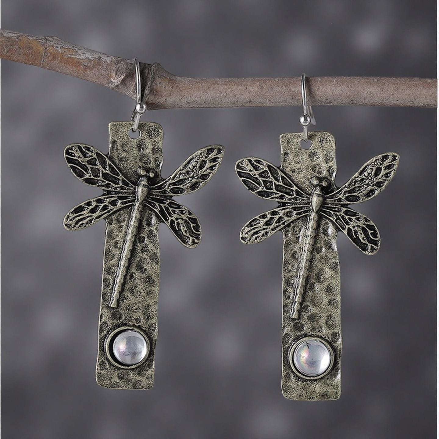 Hurmaava Sormus jokaiseen tilaisuuteen