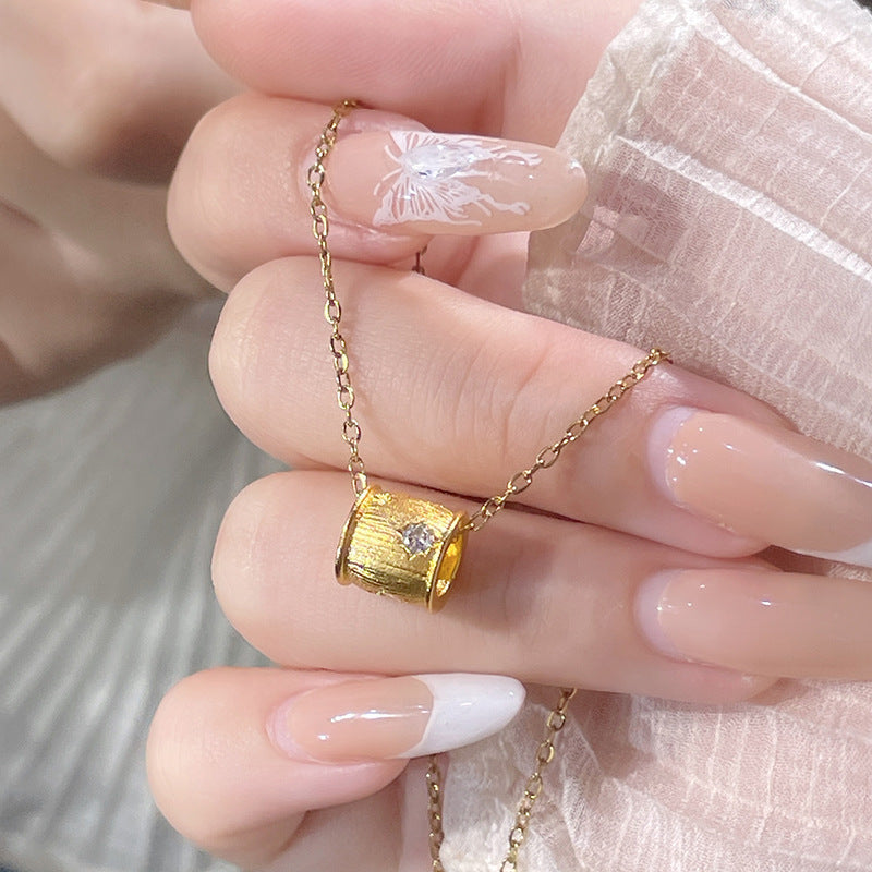 Elegantti Koru jokaiseen tilaisuuteen