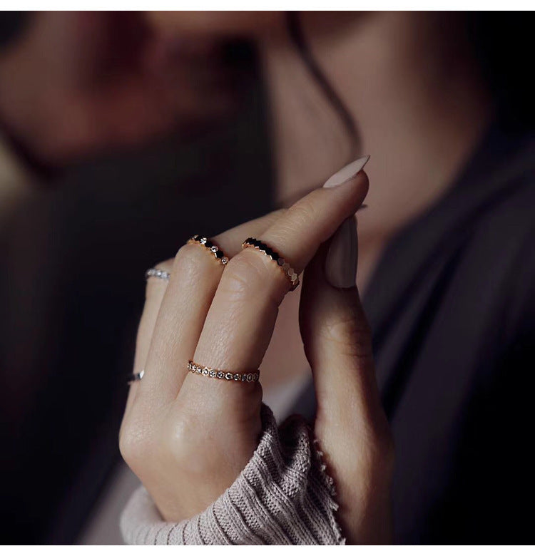 Kaunis Korusetti ainutlaatuisella tyylillä