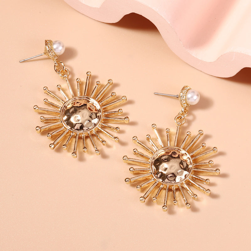 Elegantti Korvarengas jokaiseen tilaisuuteen