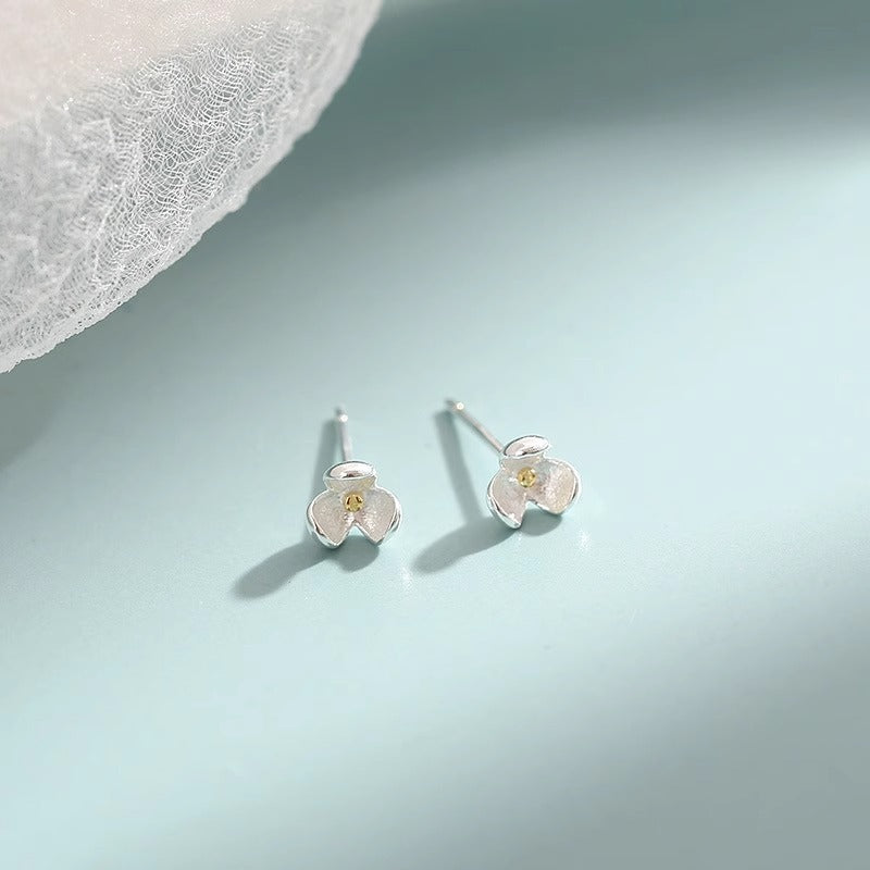 Romanttinen Korvarengas erityisiin hetkiin