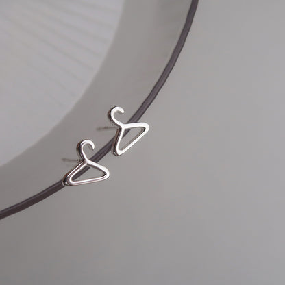 Herkkä käsityö Korvarengas