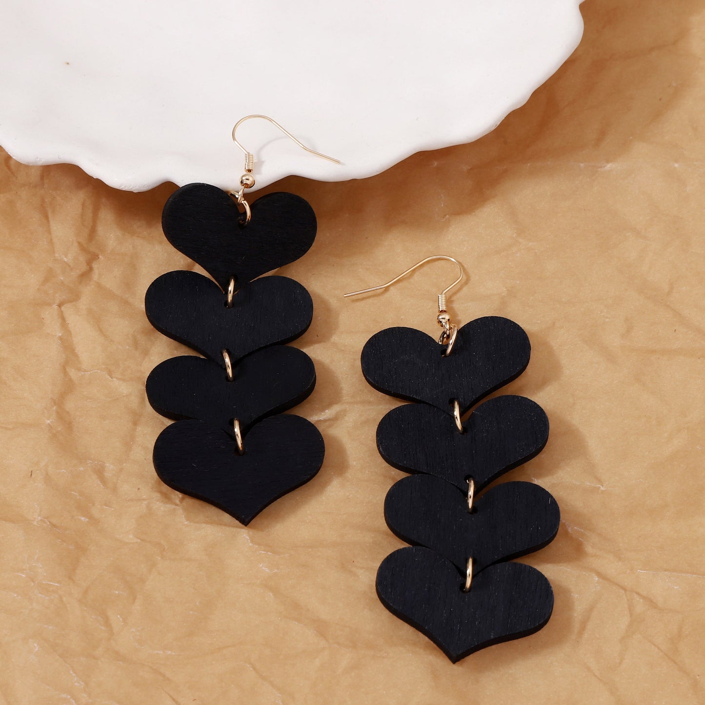 Klassinen Korvarengas ajattomalla viehätyksellä