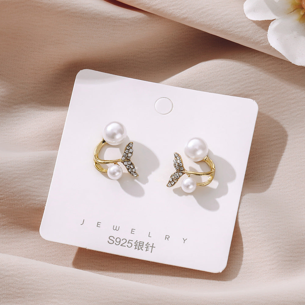 Hurmaava Kulta Korvarengas jokaiseen tilaisuuteen