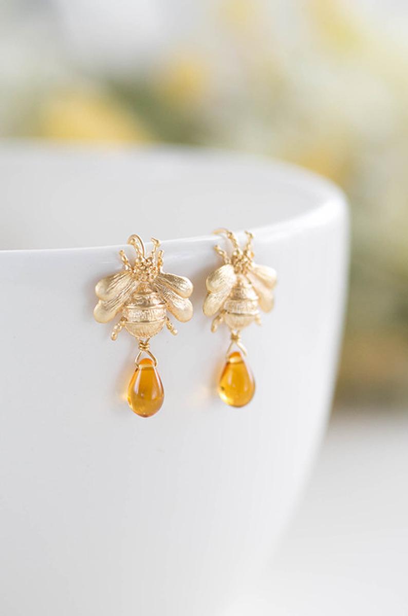 Romanttinen Korvarengas erityisiin hetkiin