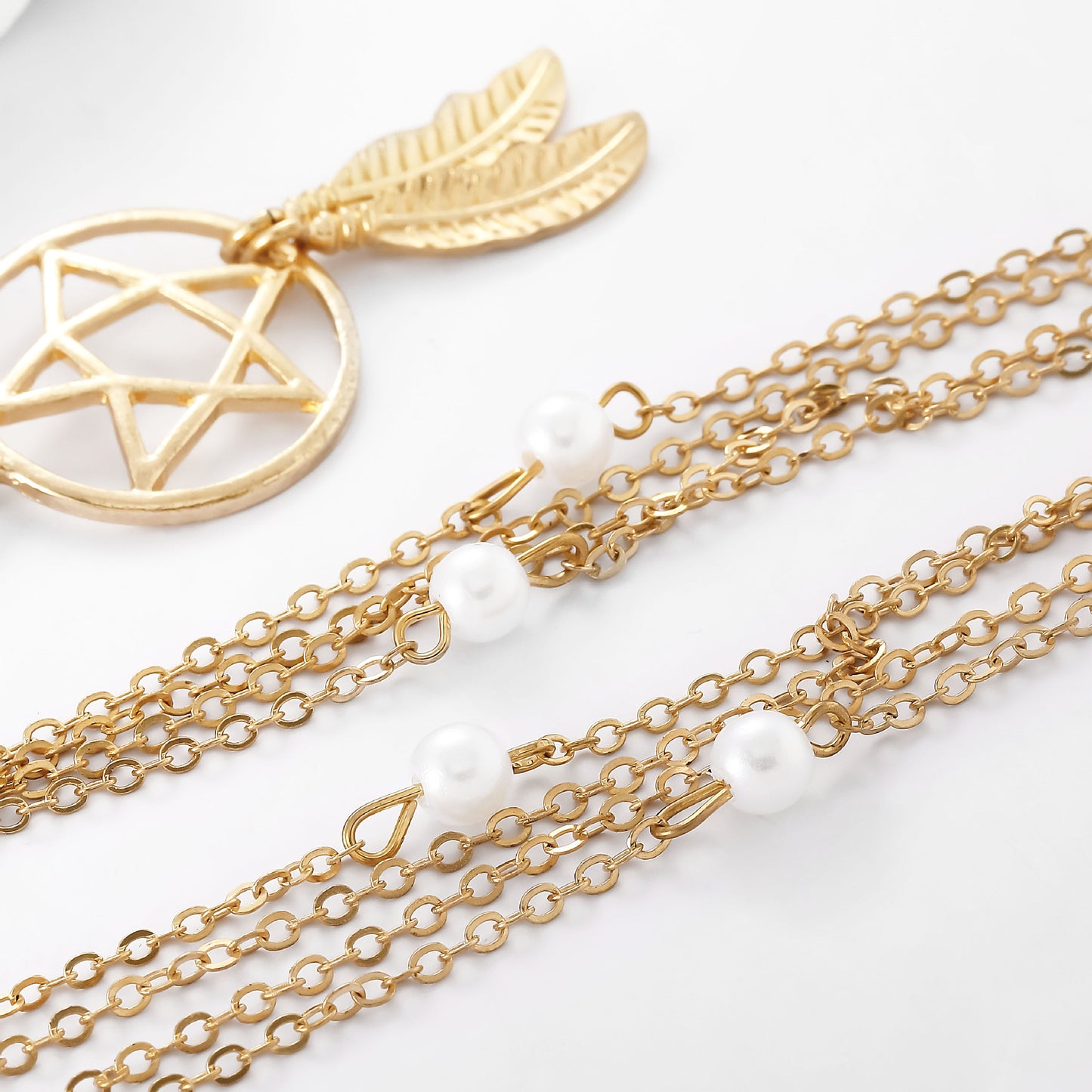 Upea Helmi Riipus päivittäiseen käyttöön