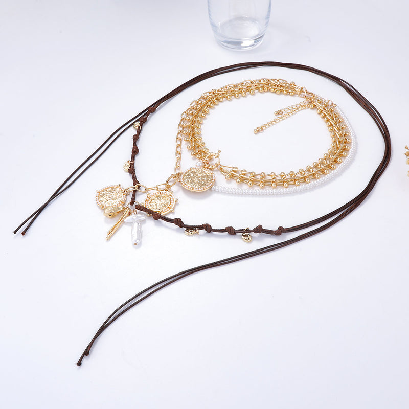 Romanttinen Helmi Kaulakoru erityisiin hetkiin