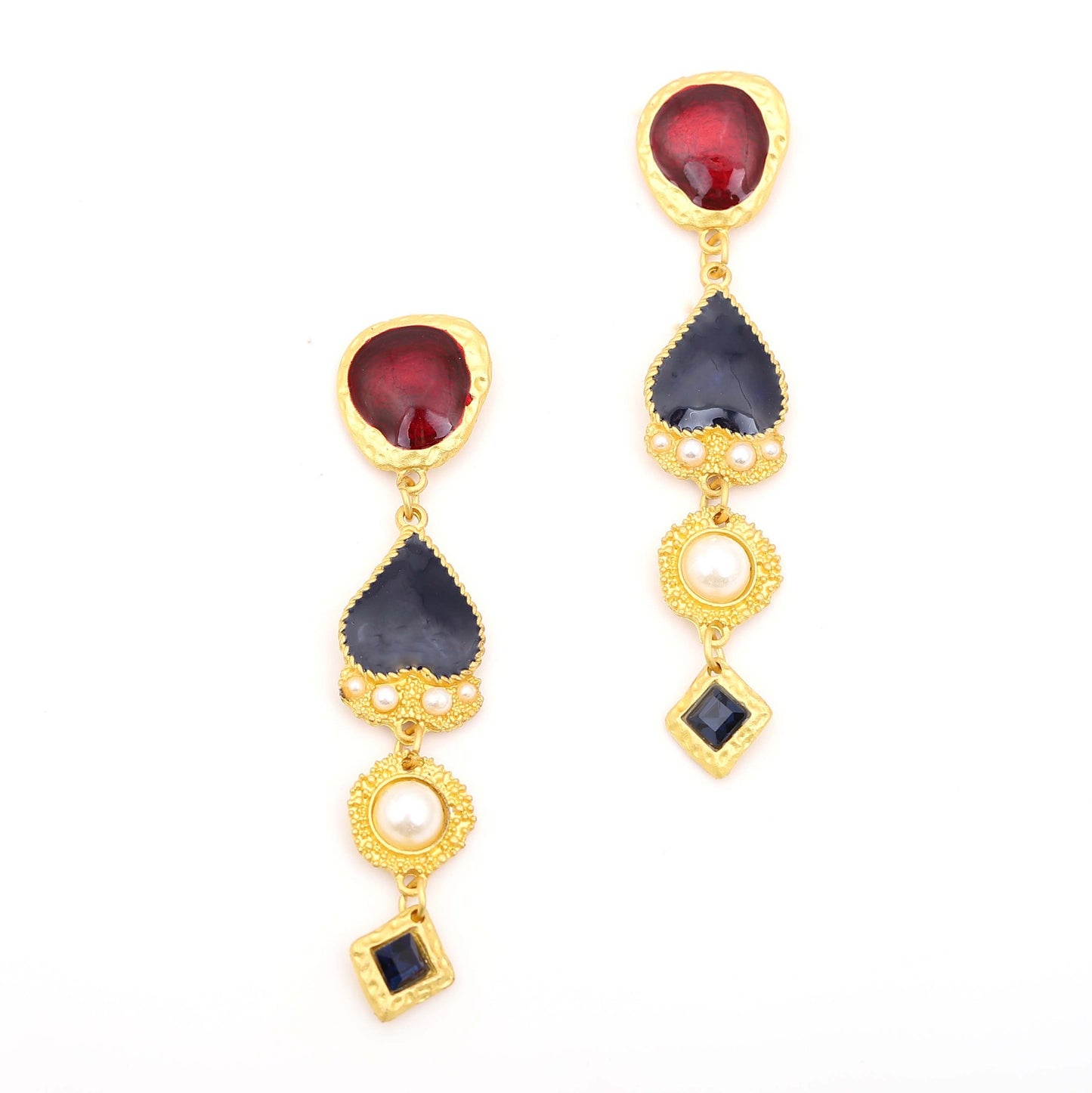 Hurmaava Korvarengas jokaiseen tilaisuuteen