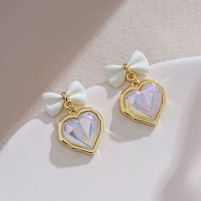 Upea Helmi Korvarengas päivittäiseen käyttöön