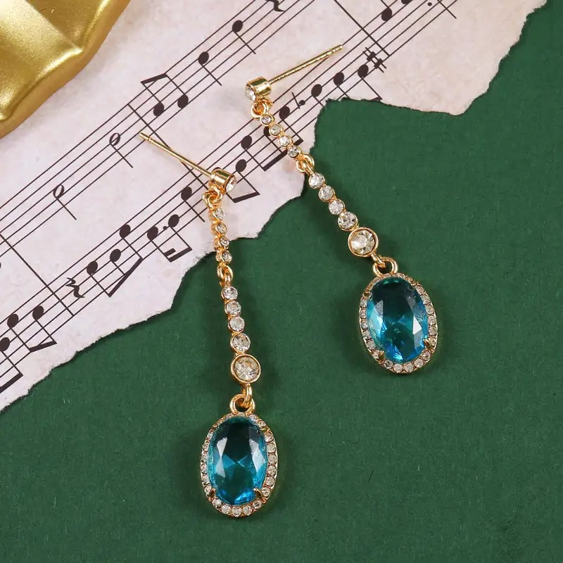 Elegantti Korvarengas jokaiseen tilaisuuteen