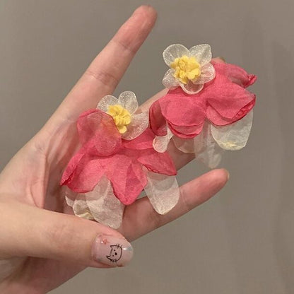 Elegantti Korvarengas jokaiseen tilaisuuteen