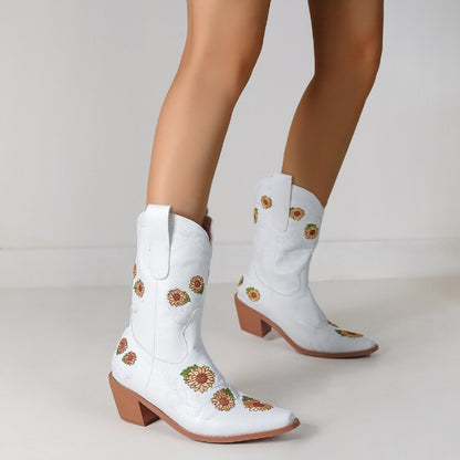 Tyylikkäät Ortopediset Saappaat Ainutlaatuisella Muotoilulla