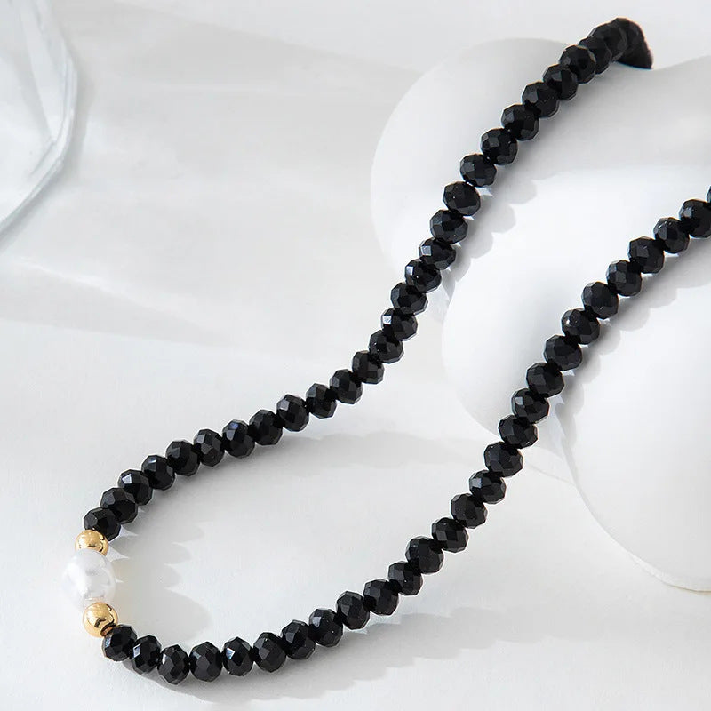 Hurmaava Koru jokaiseen tilaisuuteen